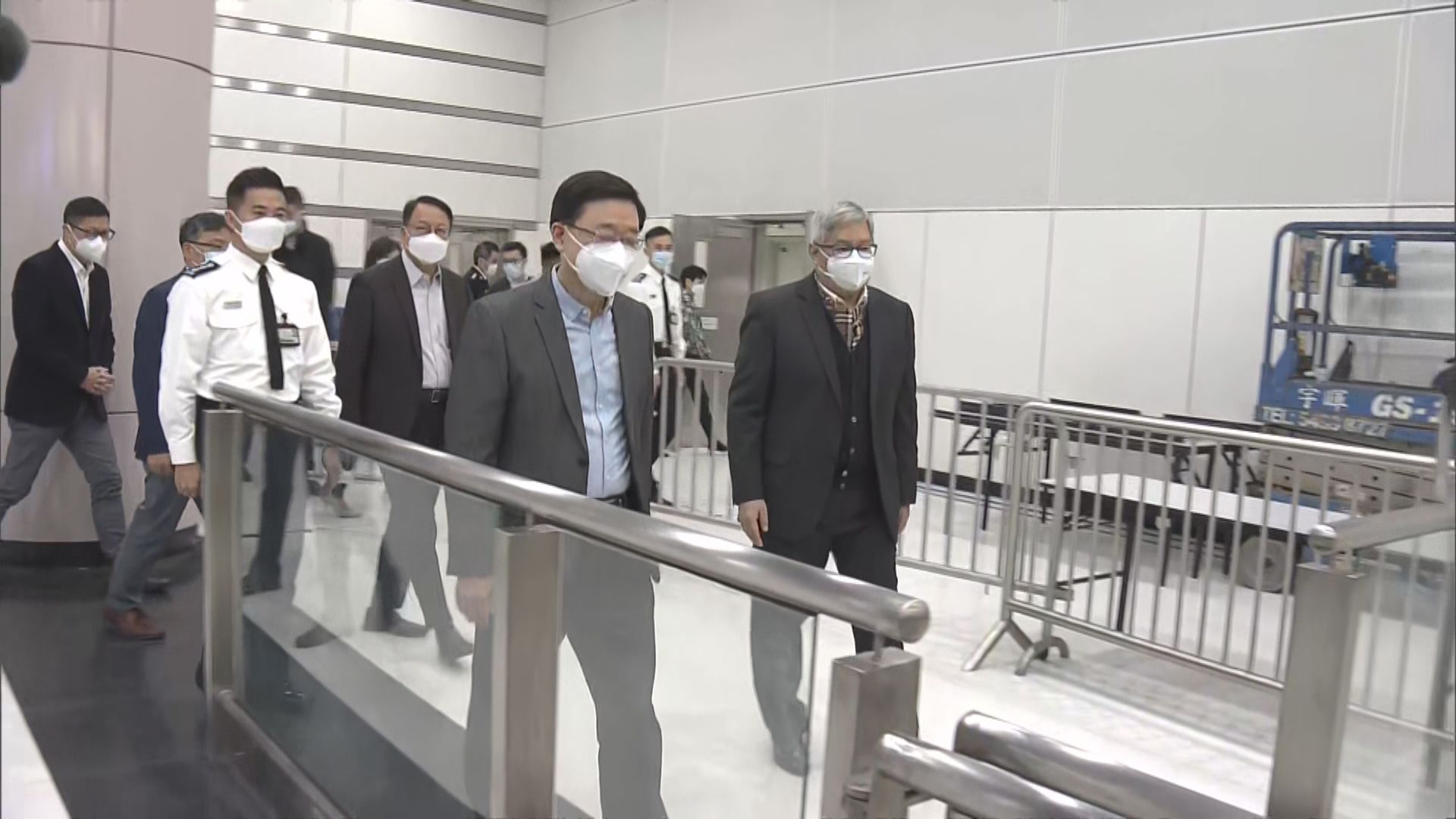 李家超：通關運作暢順　最終目標不設配額　新華社：一周內分析情況再研究下階段安排