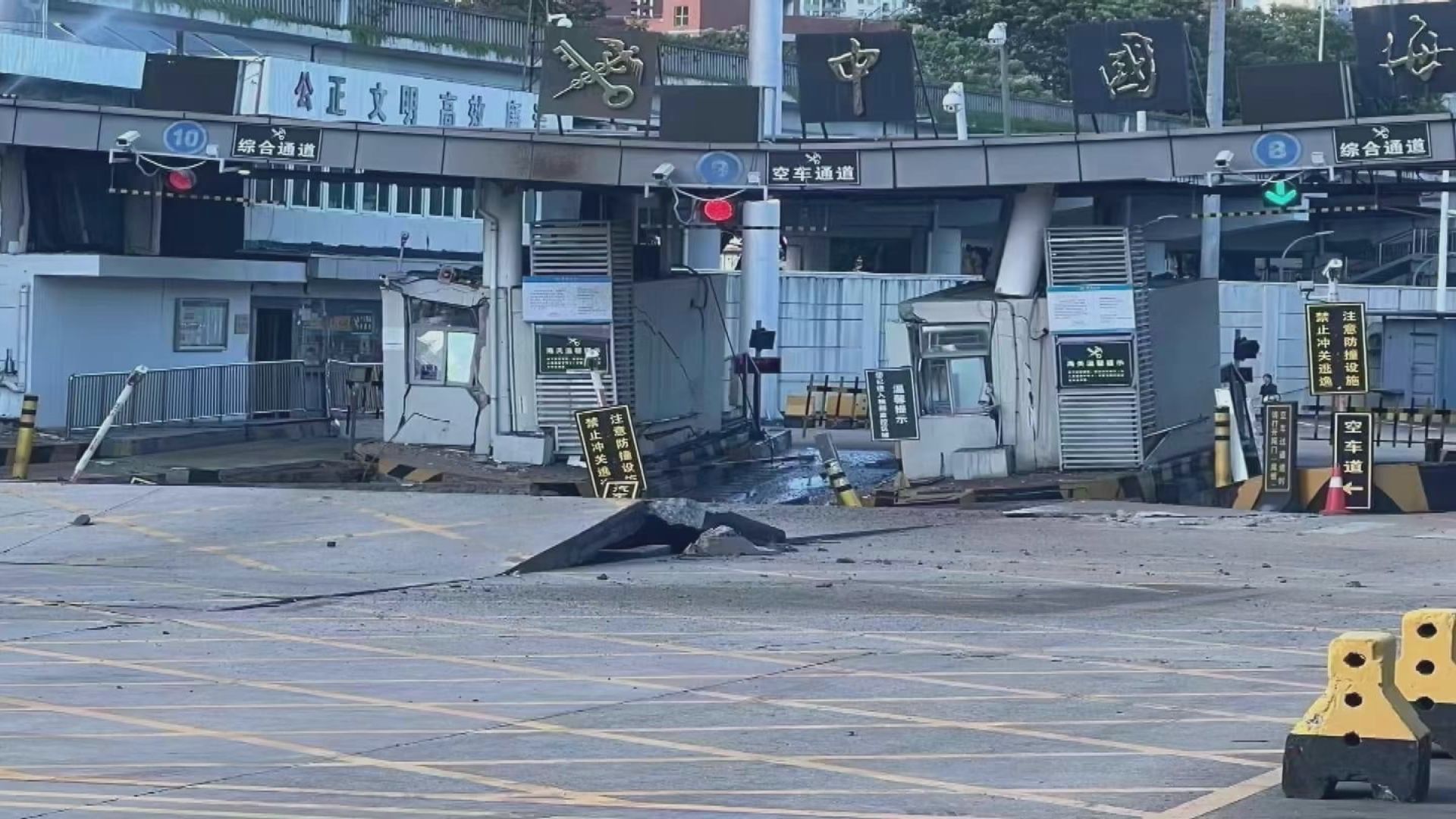 文錦渡口岸地面沉降 暫停入境客貨車通關