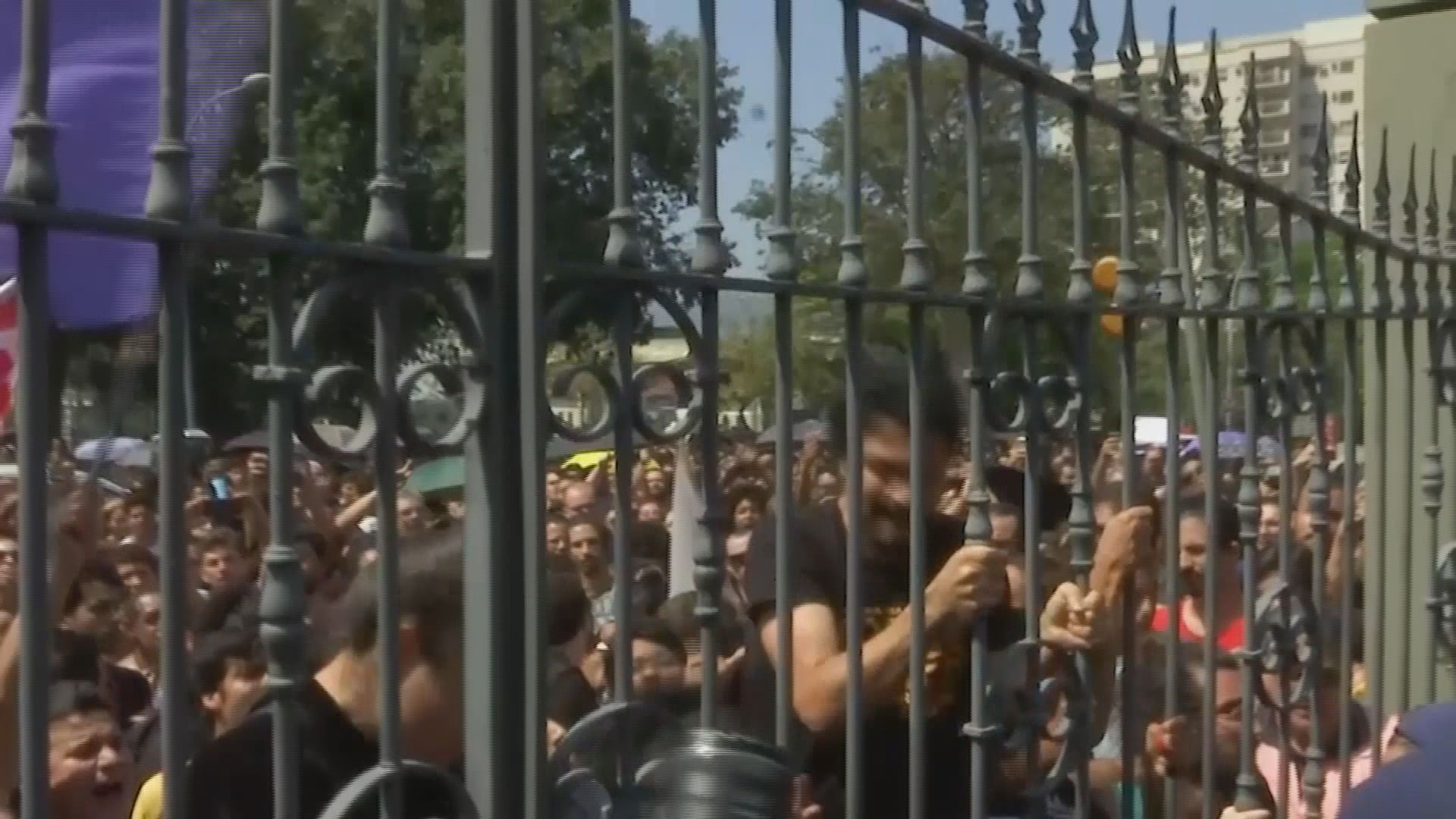 巴西博物館大火　示威者批政府貪腐防火不力