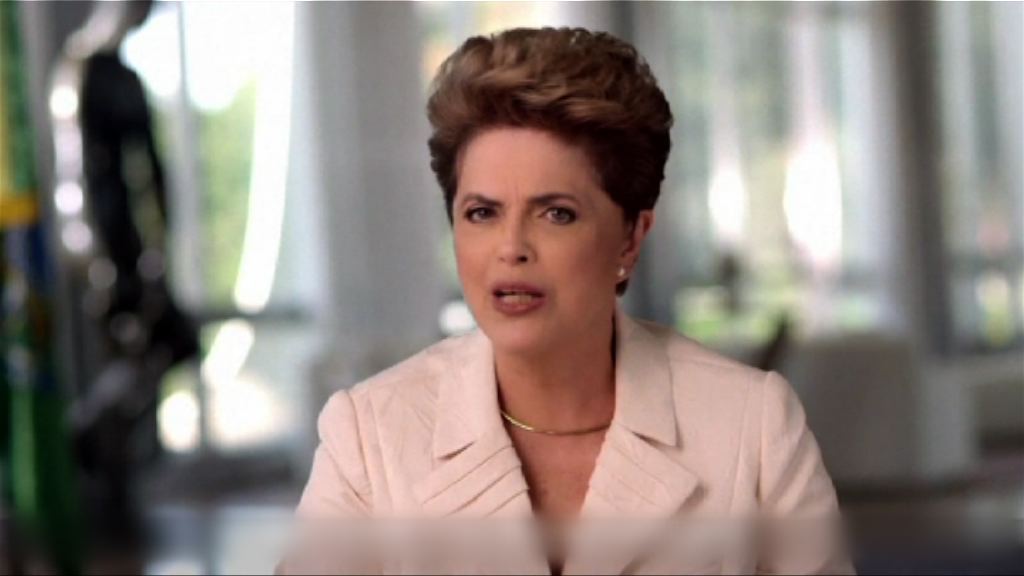 羅塞夫網上發放片段再否認貪污