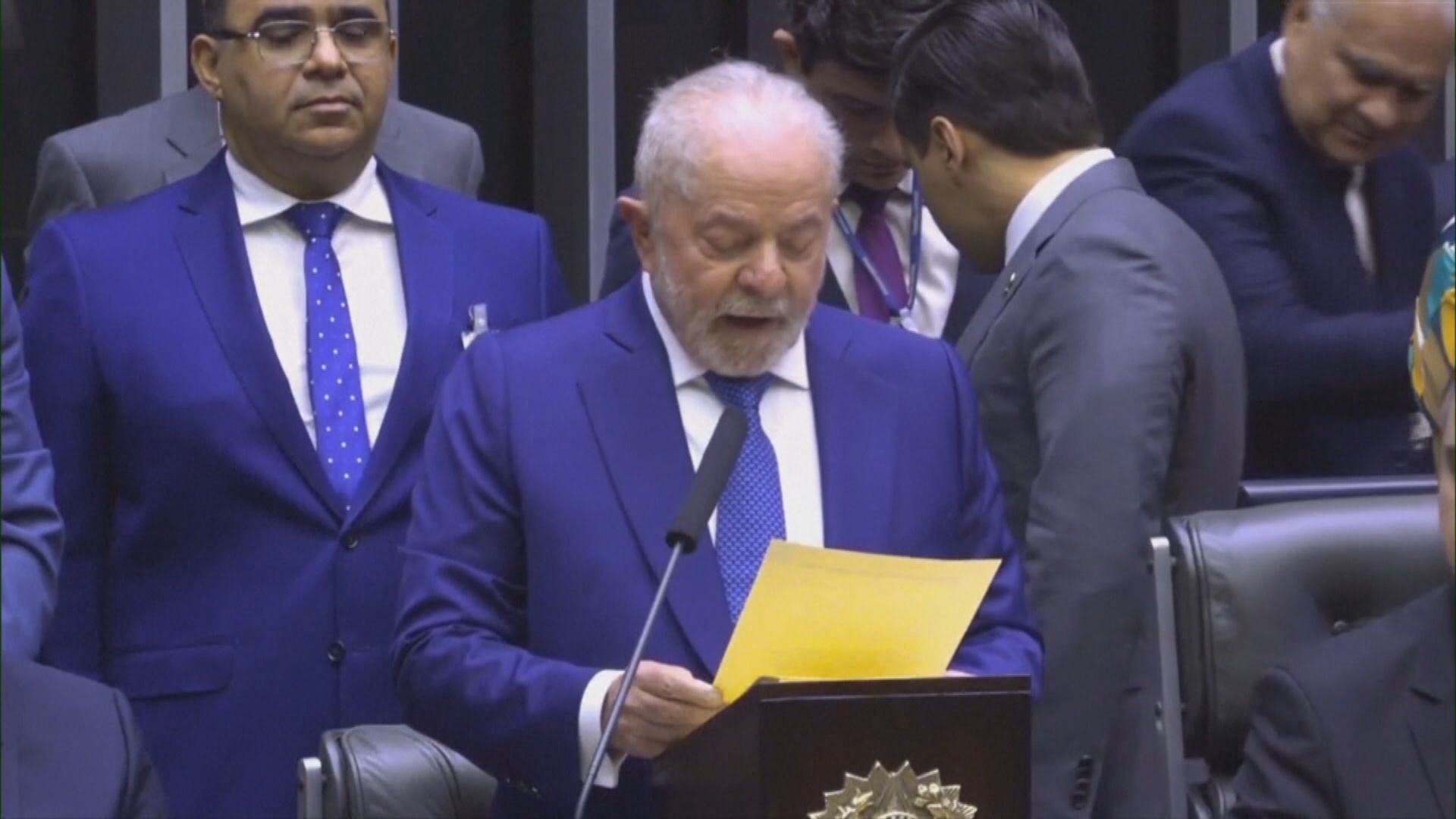 盧拉宣誓就任巴西總統