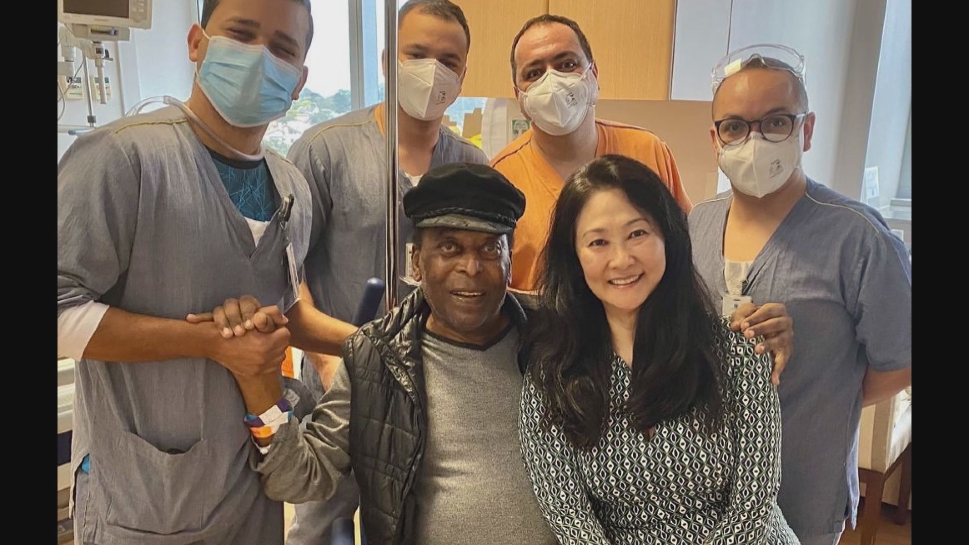 球王比利出院回家休養　將進行化療療程