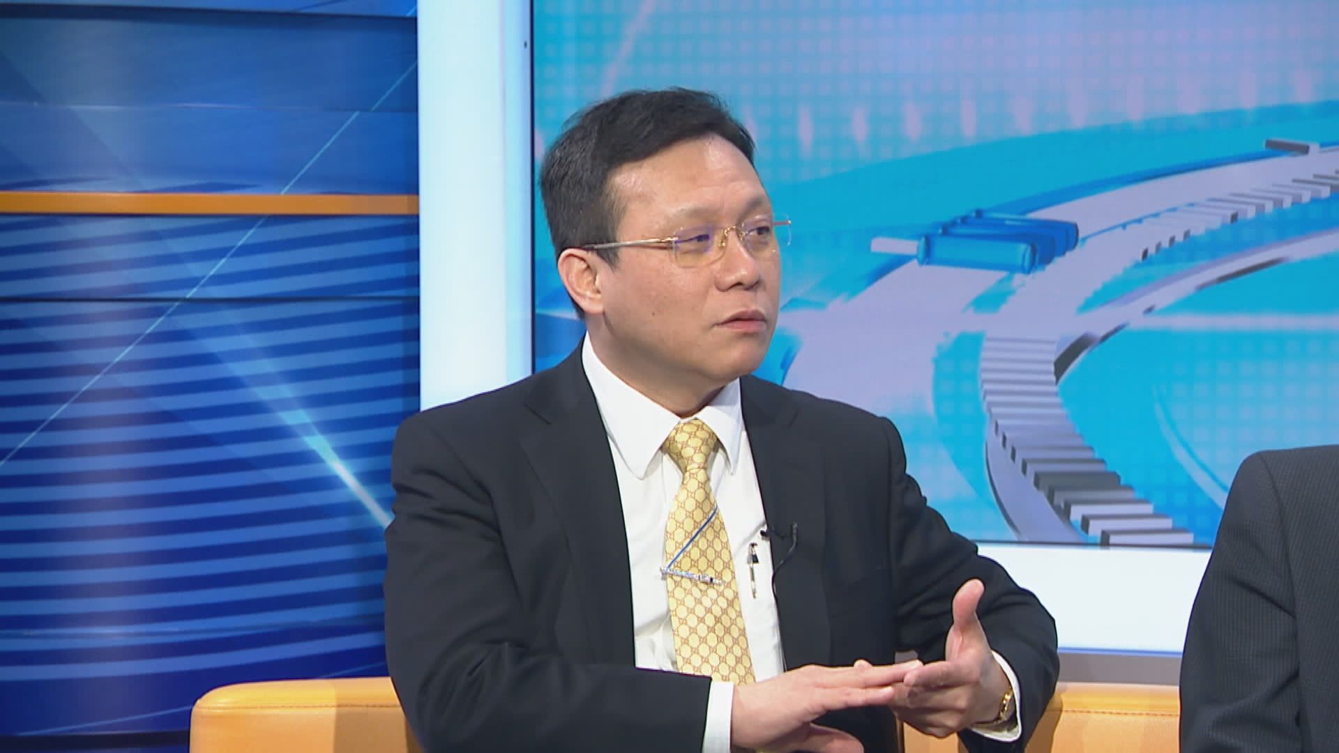 直通巴士公司指預約往珠海口岸的旅行團不多