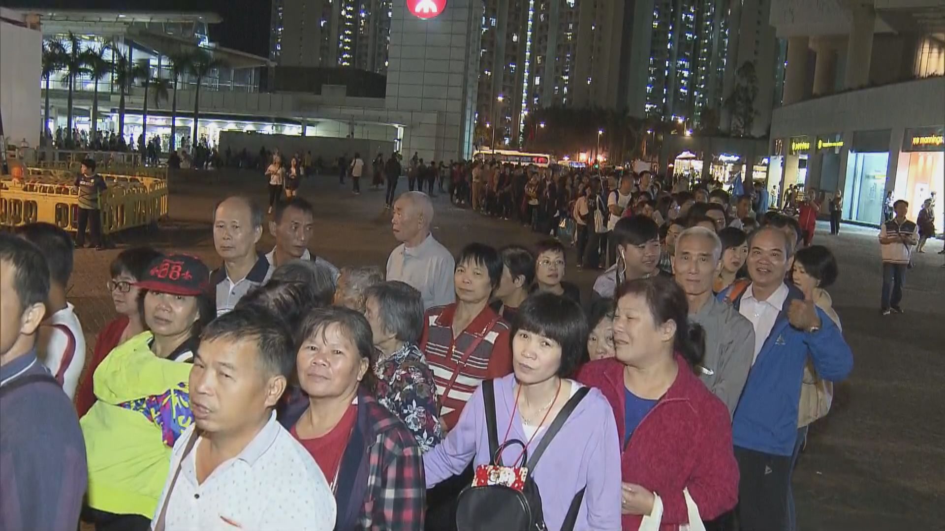 業界：經大橋入境的內地團領隊部分或是黑工