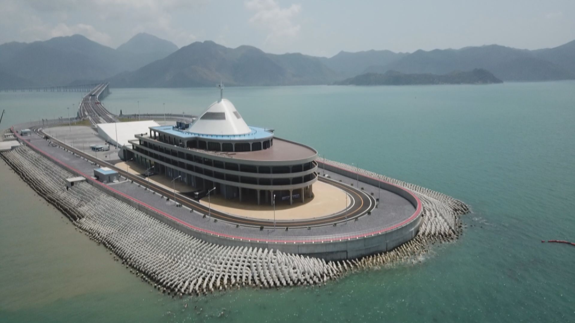 涂謹申批內地擅自更改邊檢安排會引國際憂慮