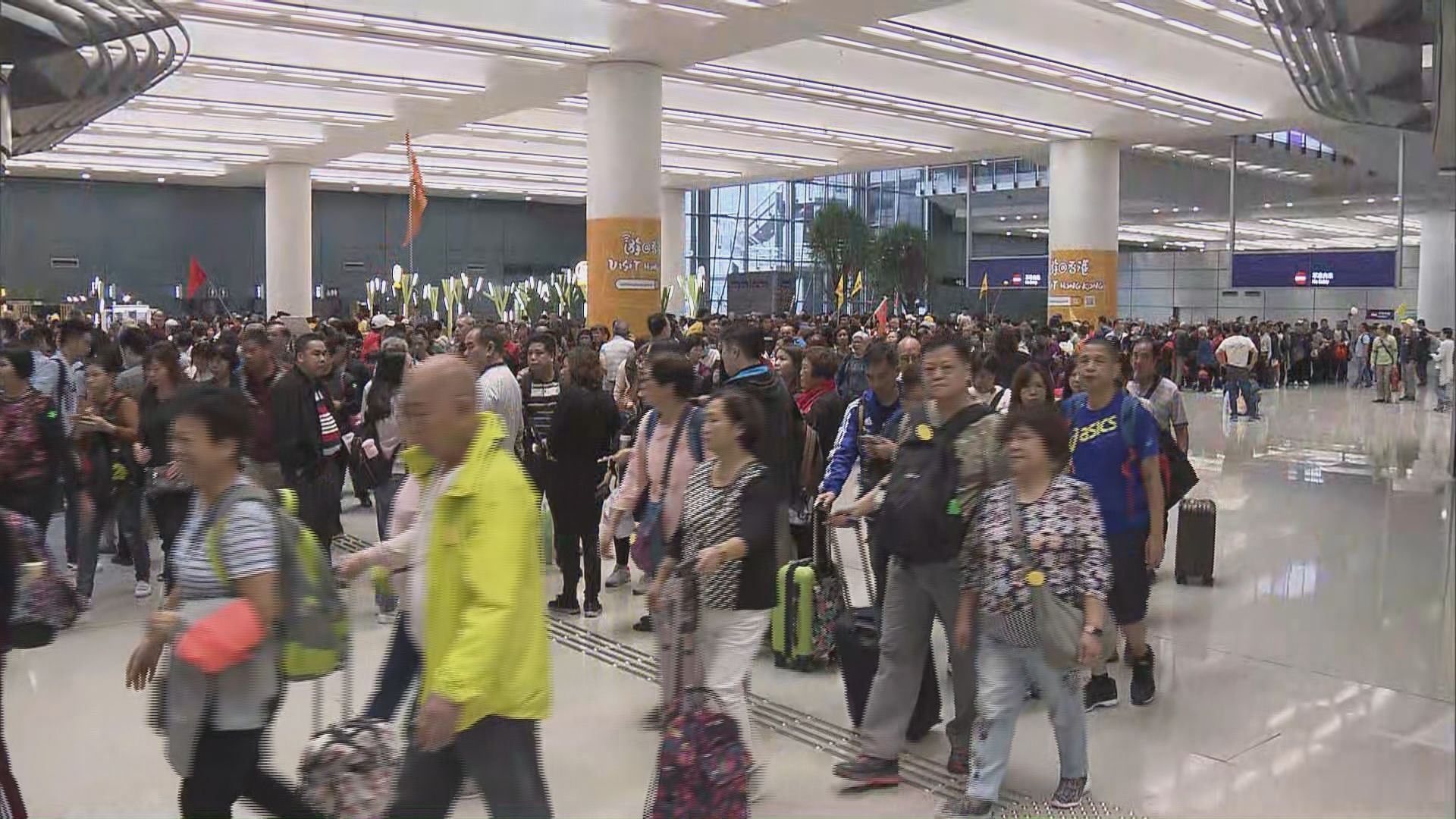 港珠澳大橋開通第四個周末逾六萬人次出入境