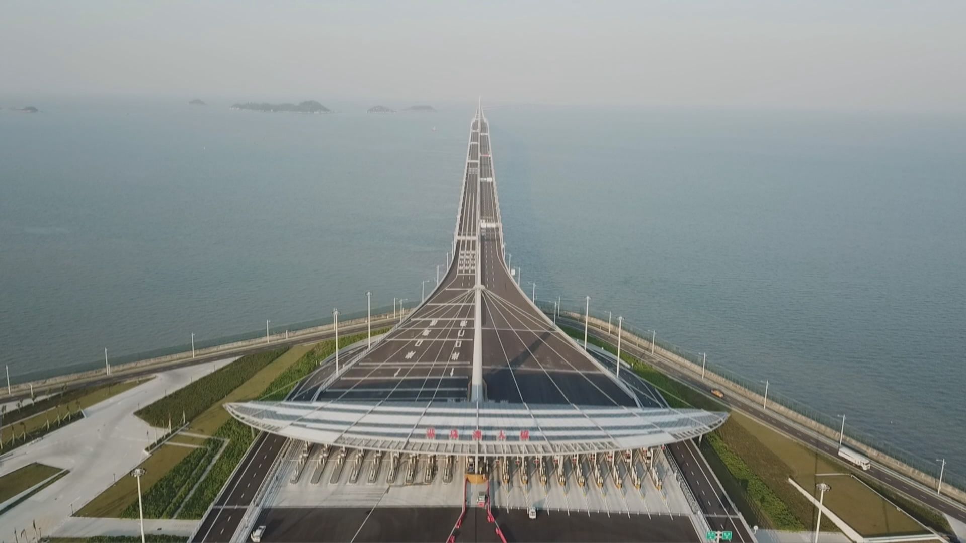港珠澳大橋將通車　市民指或改乘直通巴赴澳