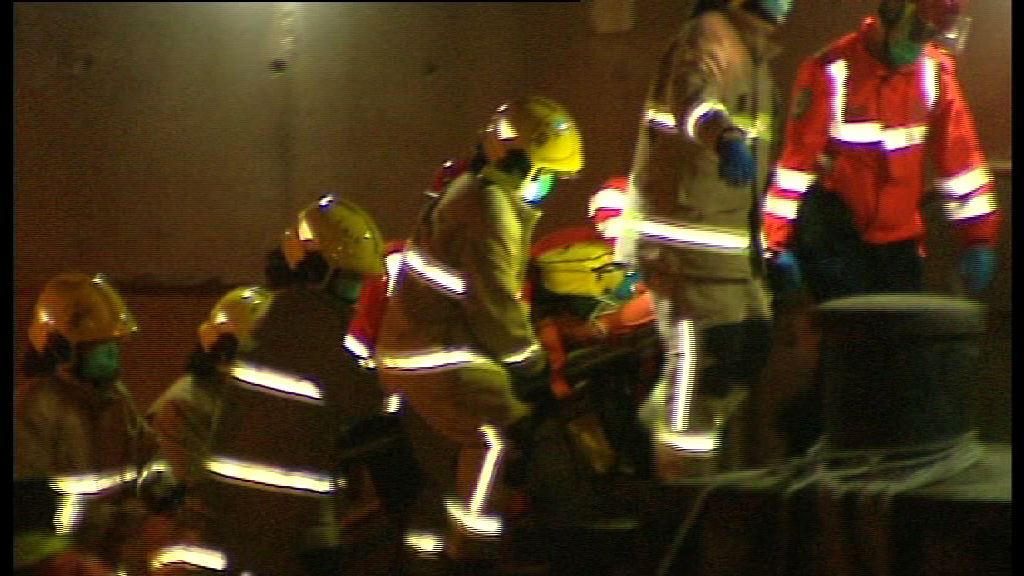 港珠澳大橋塌工作台一死一失蹤