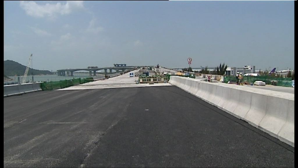 港珠澳大橋超支近百億人民幣港承擔廿億