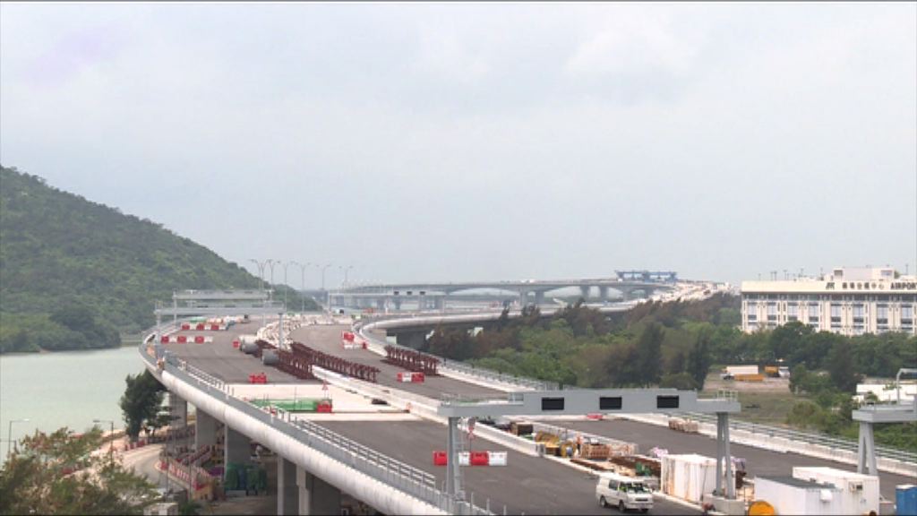 港珠澳大橋跨境私家車配額增至一萬個