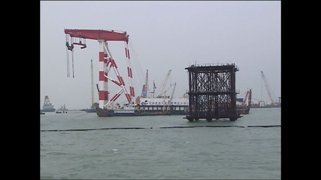 路政署證實港珠澳橋七樁柱需重做