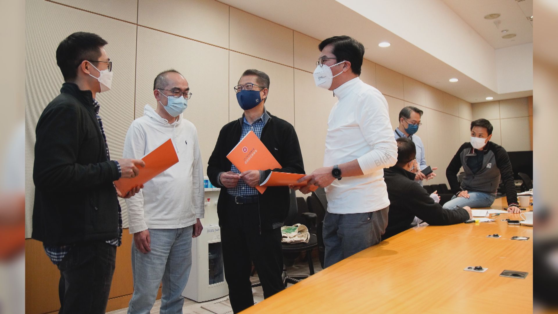 預算案周三發表　學者指若不派消費券或令經濟收縮