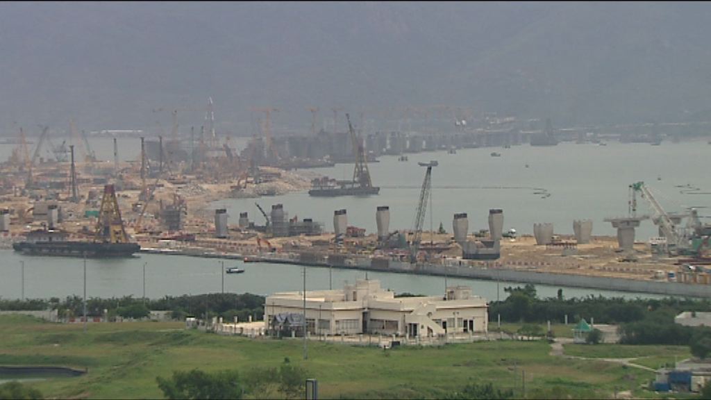 港珠澳大橋擬建接駁橋到機場
