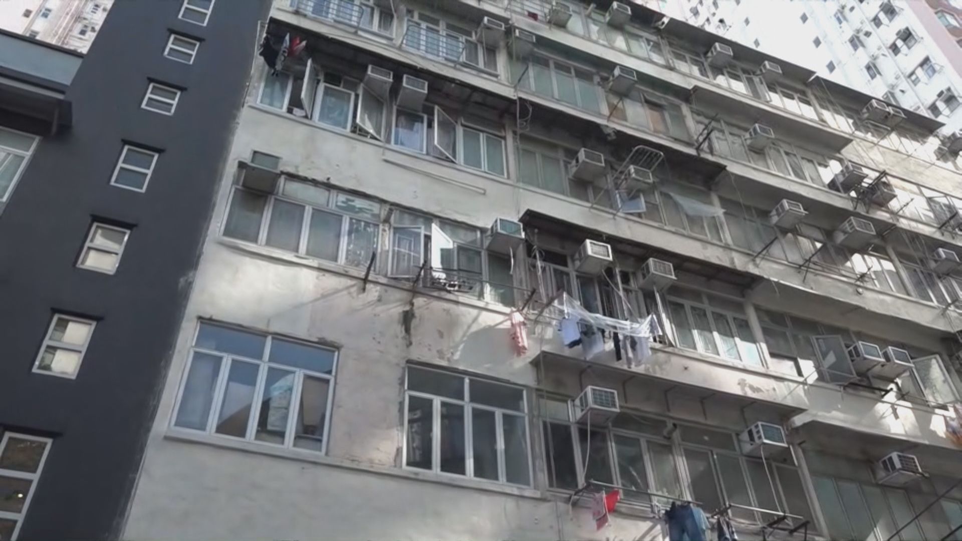 長沙灣唐樓單位現10米裂縫 4居民一度疏散