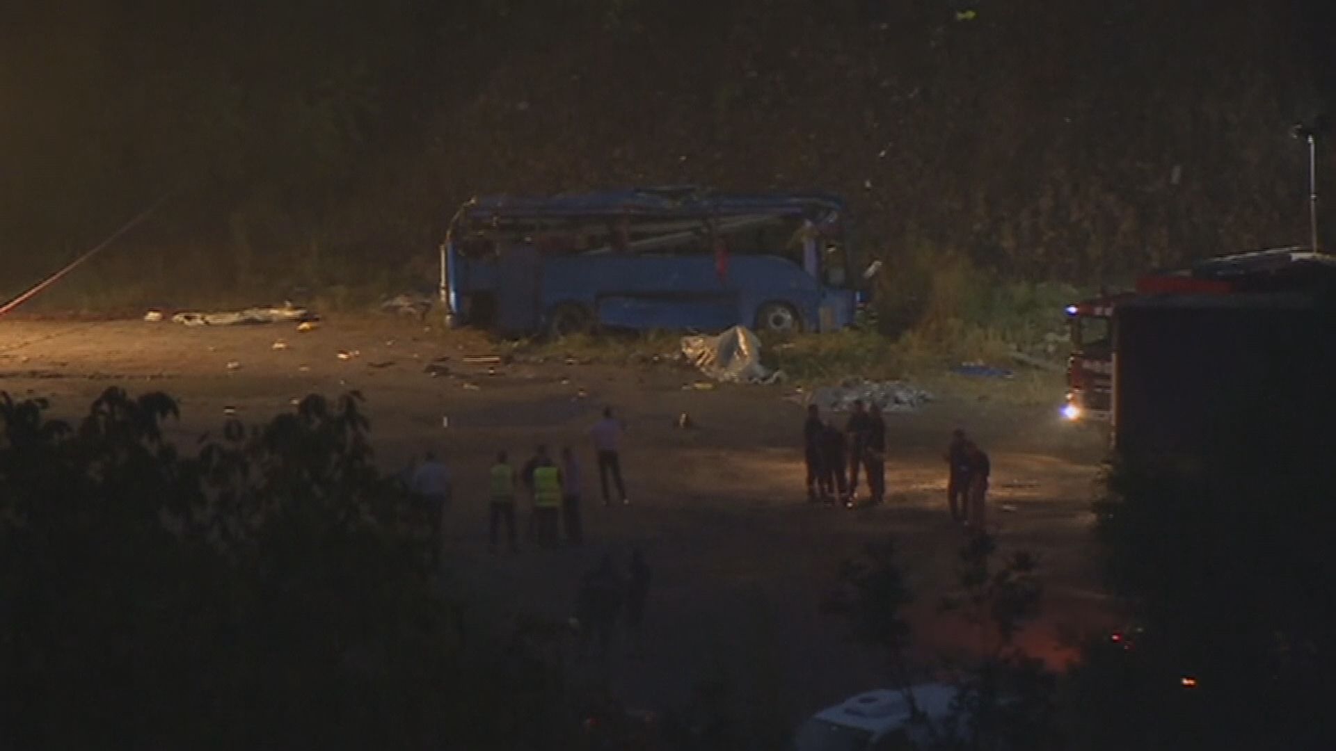 保加利亞旅遊巴失事至少16死