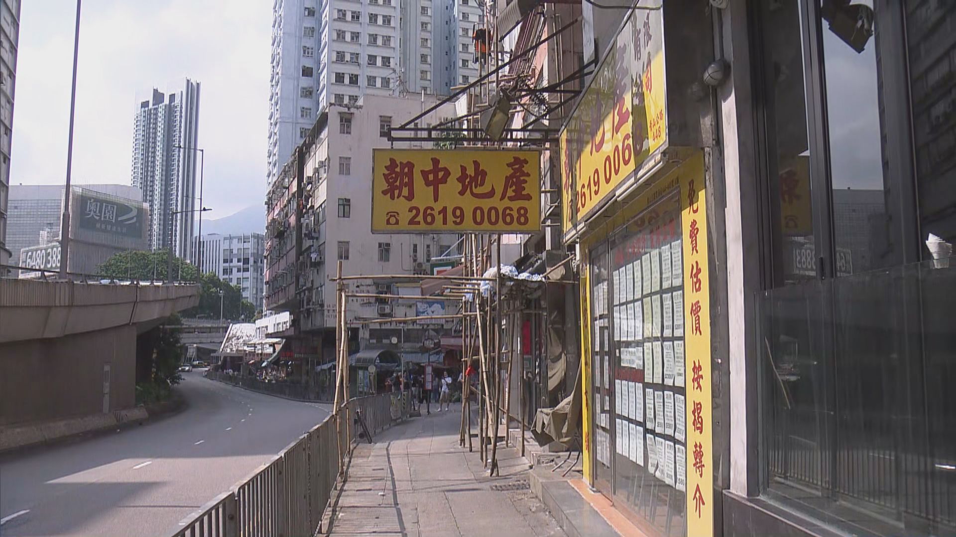 警方拘六人涉上周葵涌地產公司爆竊案　起回部份後備匙