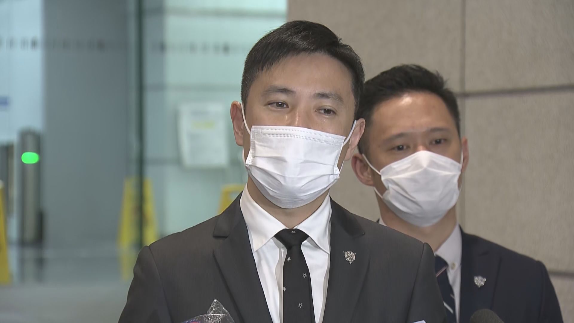 油麻地藏品被竊案　警方正追緝另兩名參與爆竊疑犯