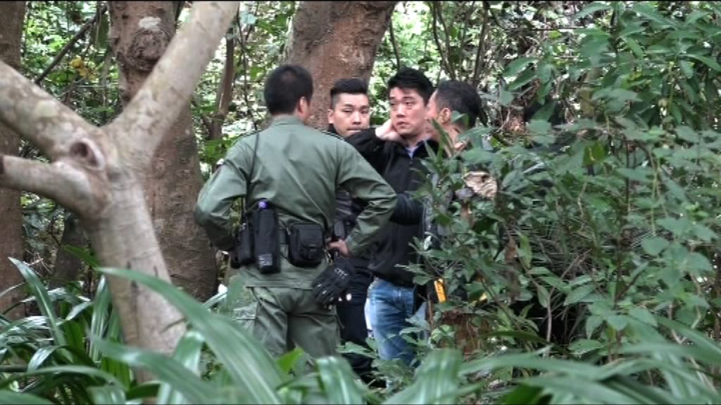 沙田爆竊案大批警員登山搜匪