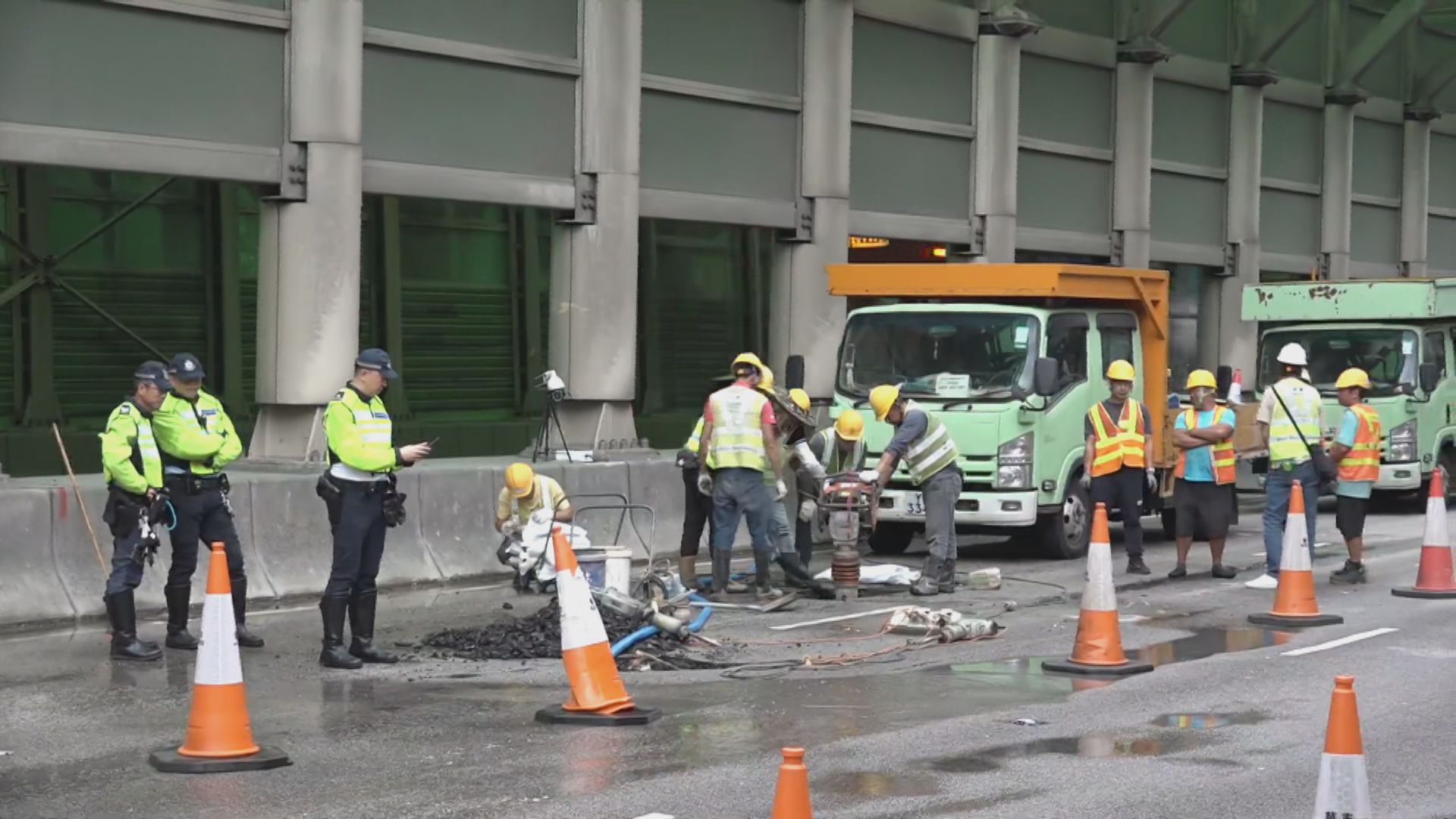 屯門公路爆水管　晚上十一時起逾20個屋苑暫停食水供應