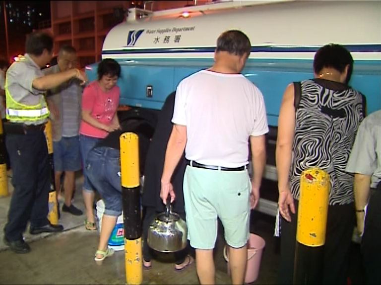 大埔爆水管兩屋苑居民受影響