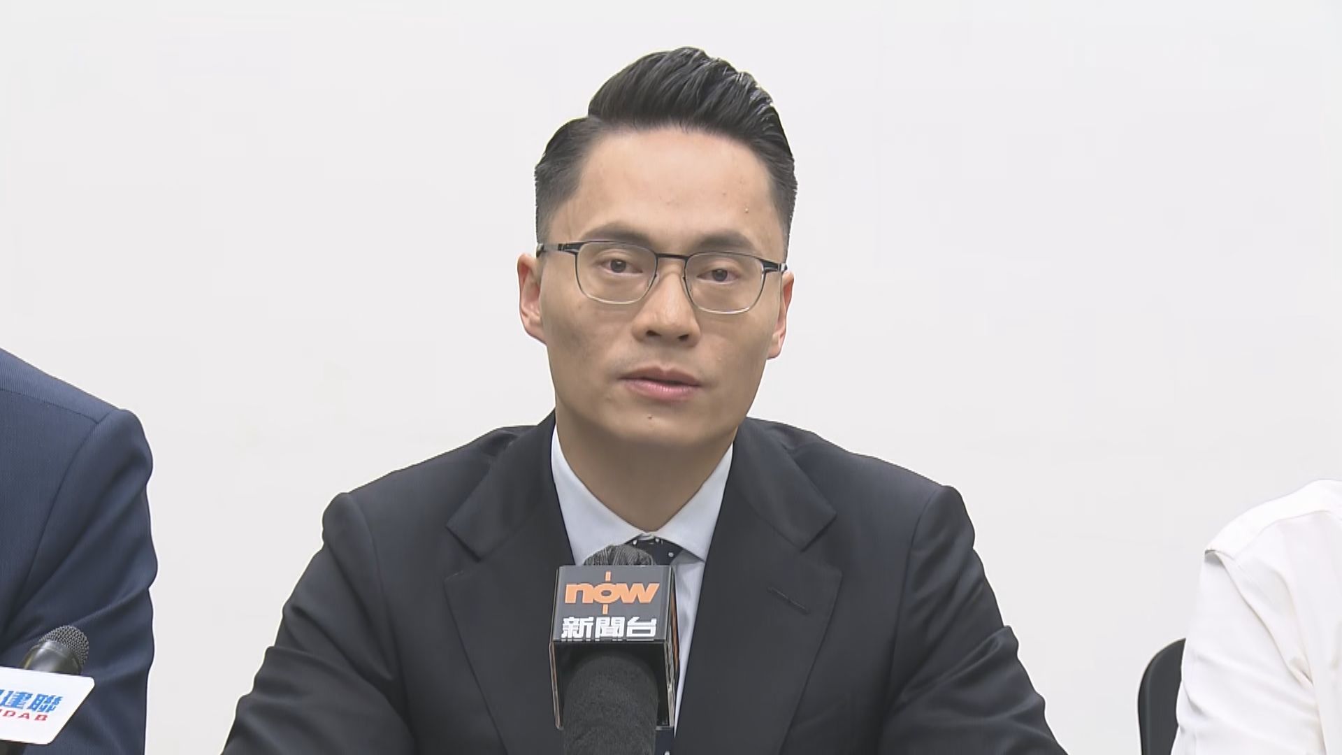 有議員對巴士獲批加價感到無奈 亦有議員認為加價幅度合理