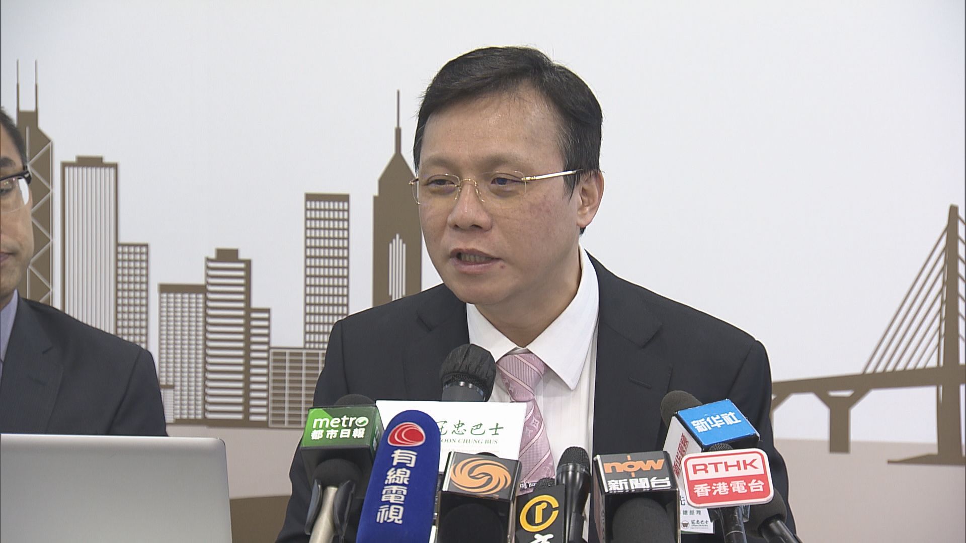 直通巴士公司料高鐵僅損生意0.5%