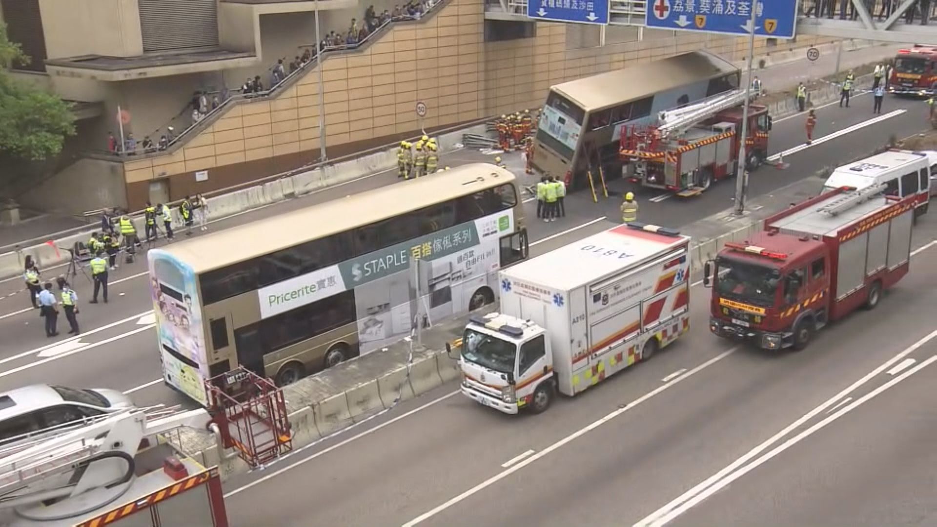 運輸署︰呈祥道往荃灣方向全線封閉　龍尾至龍翔道近觀景台