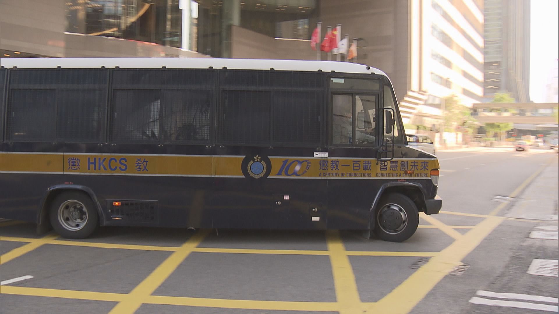 十二港人案李子賢打算承認暴動及襲警罪