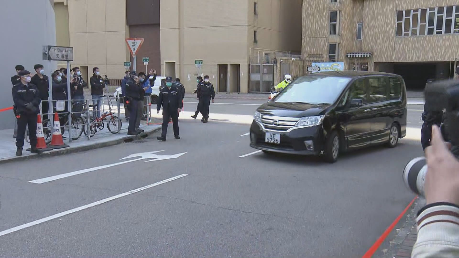 十二港人案　黃臨福回港後須檢疫案件押後審理