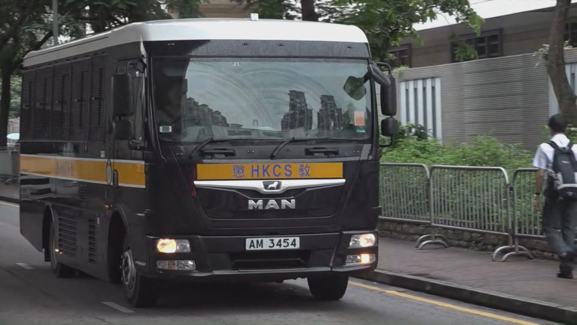 被告吳政亨傳證人作供 法官質疑屬傳聞證據