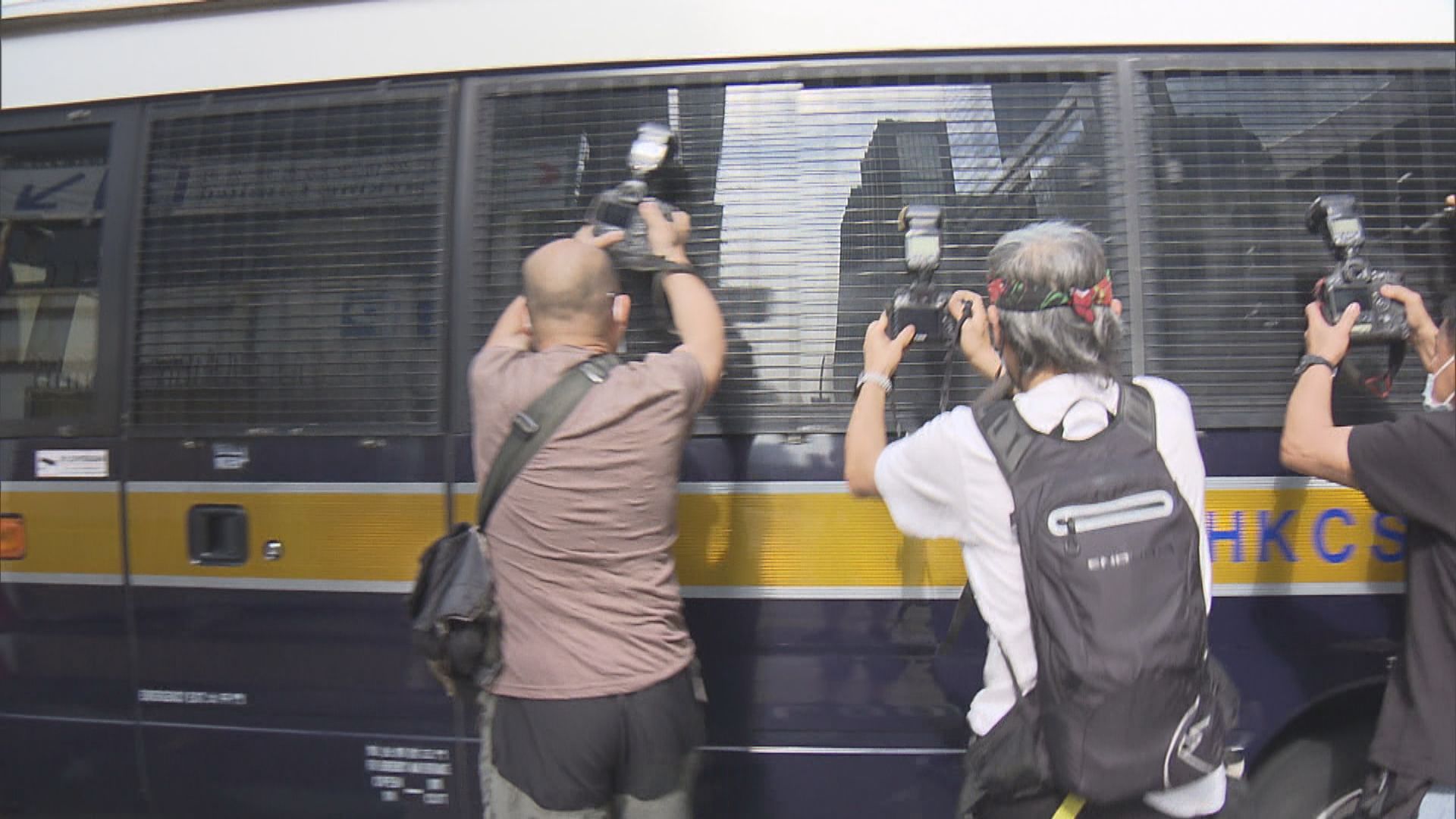 六四參與未經批准集結案　黃之鋒岑敖暉等認罪