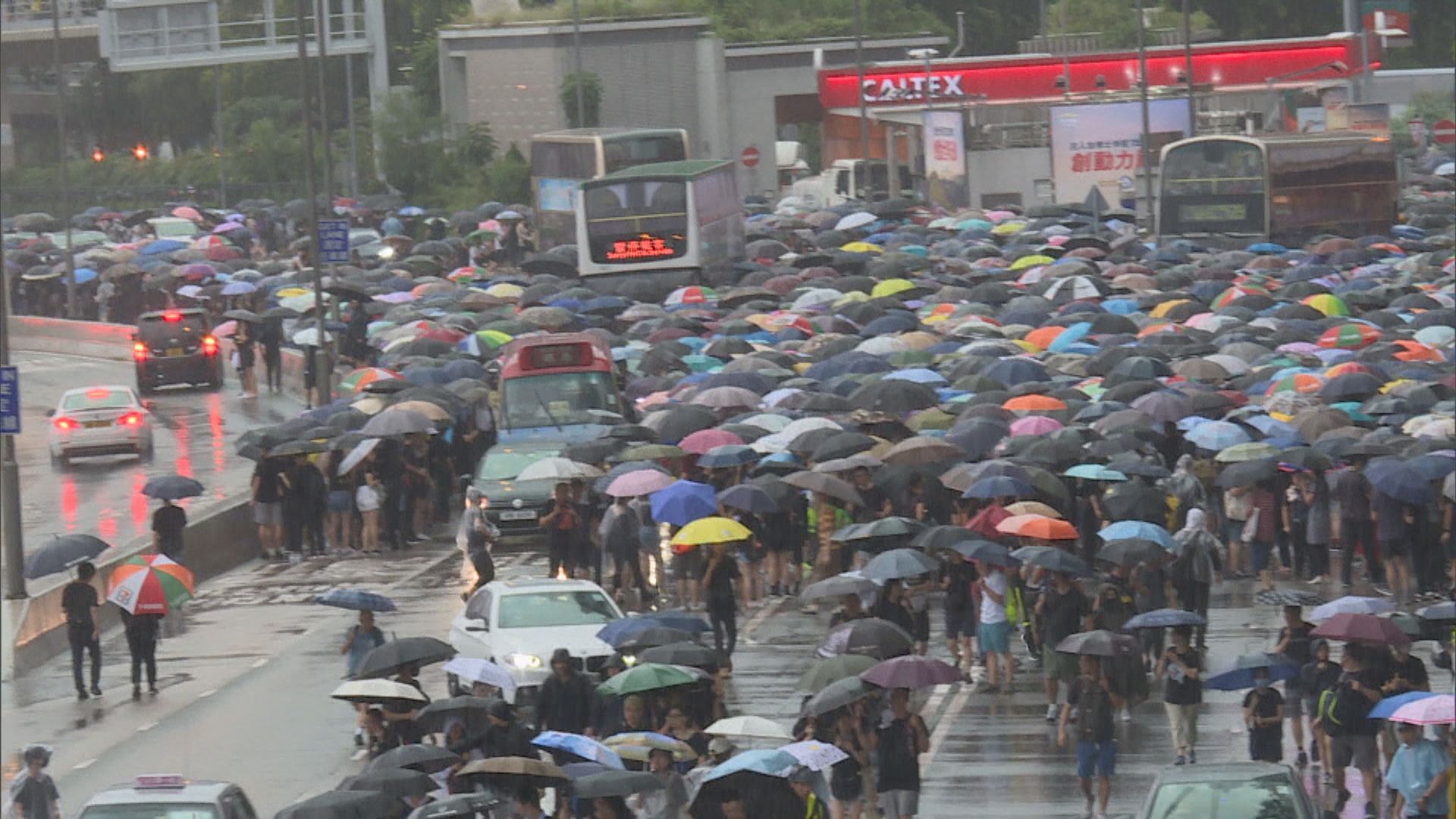 818案法官拒接納辯方挑戰公安條例