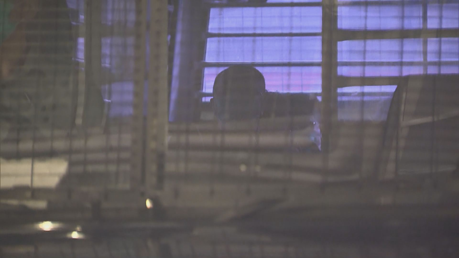 五歲女童被虐致死案　生父和繼母謀殺罪成下周二判刑