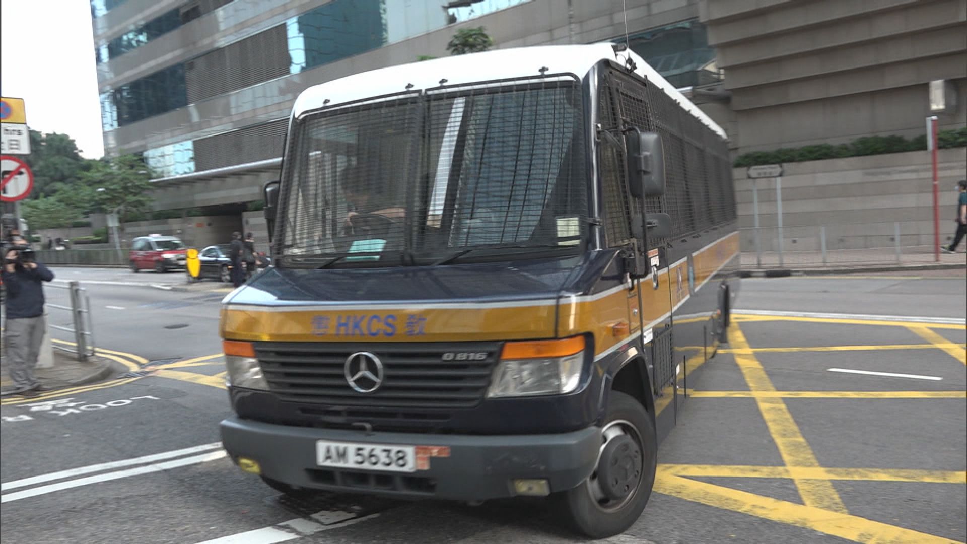 去年八月機場反修例集會四人涉暴動續審