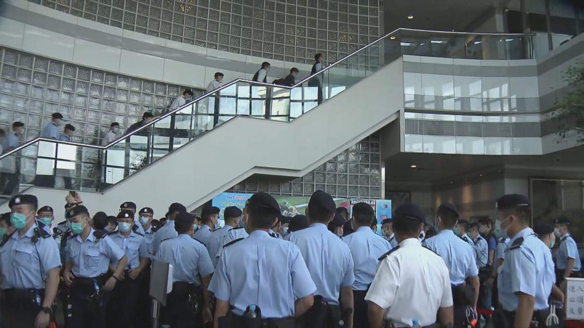 警方檢走壹傳媒大樓資料　黎智英等入稟要求歸還敗訴