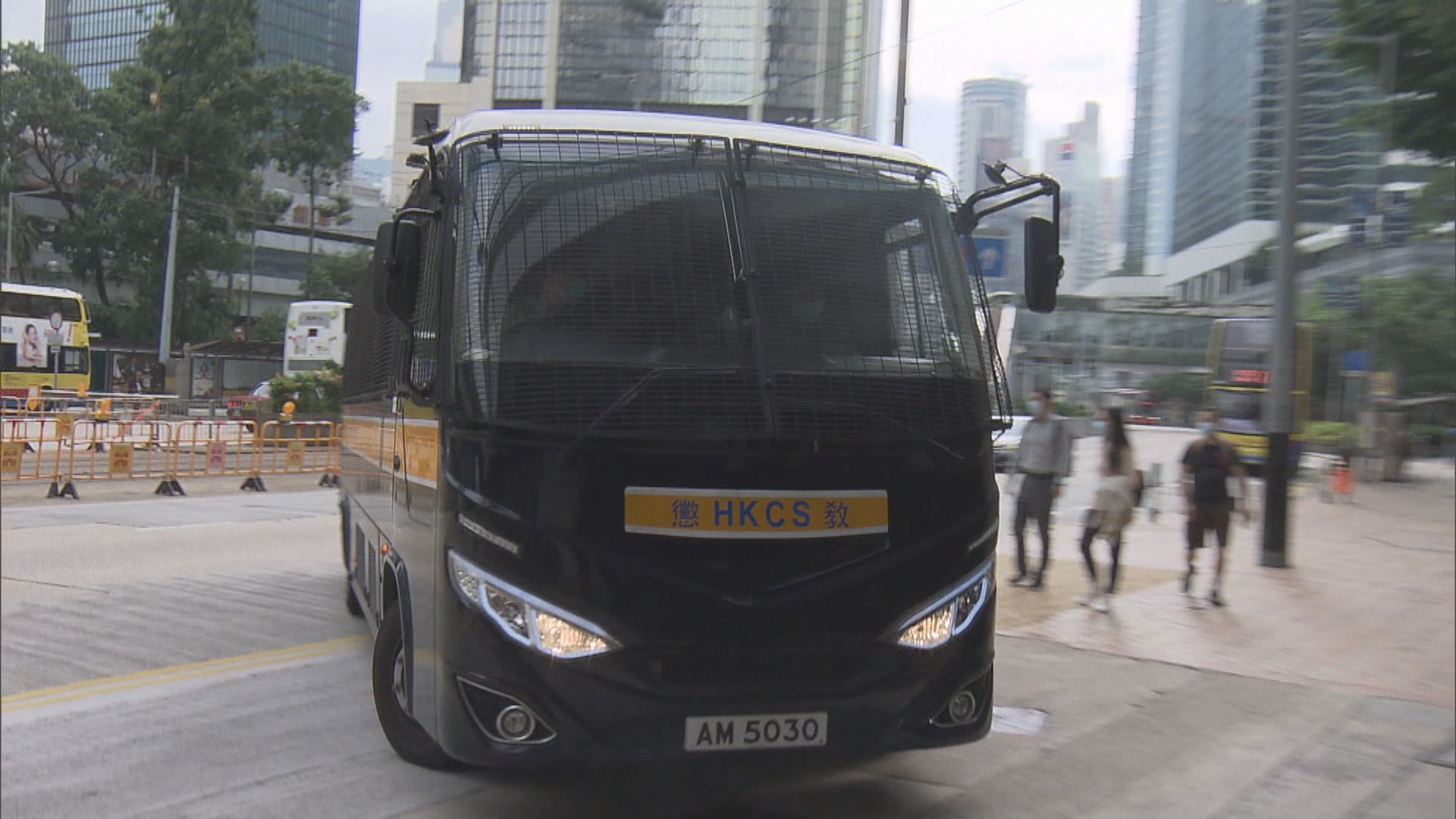 七旬翁向前妻潑通渠水罪成　判囚12年半