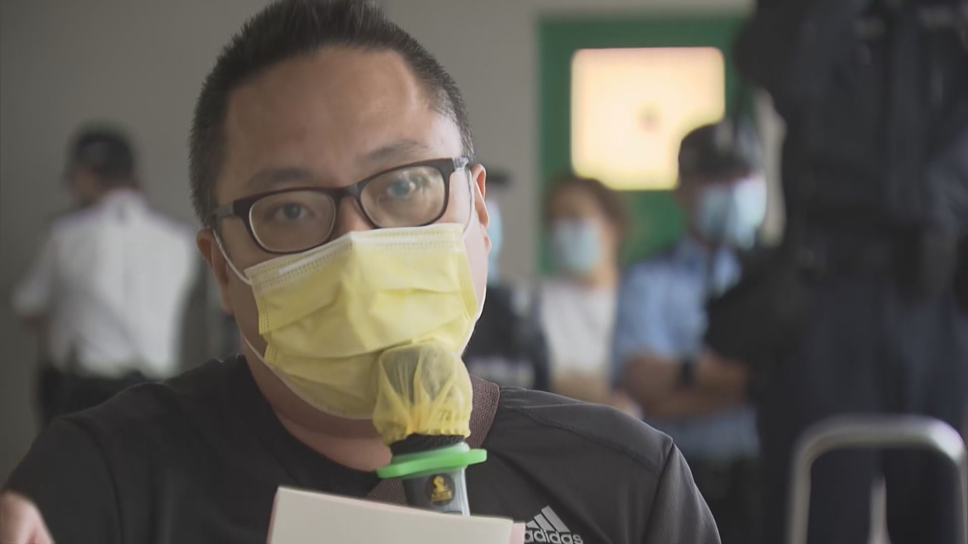 譚得志承認襲撃石房有　罰款三千元