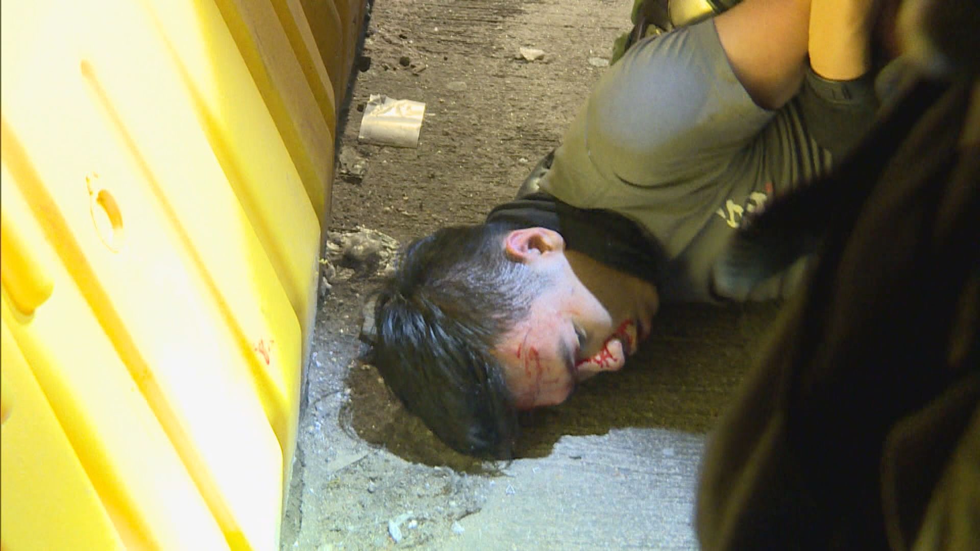 男生炮台山拒捕罪成上訴　法官押後裁決