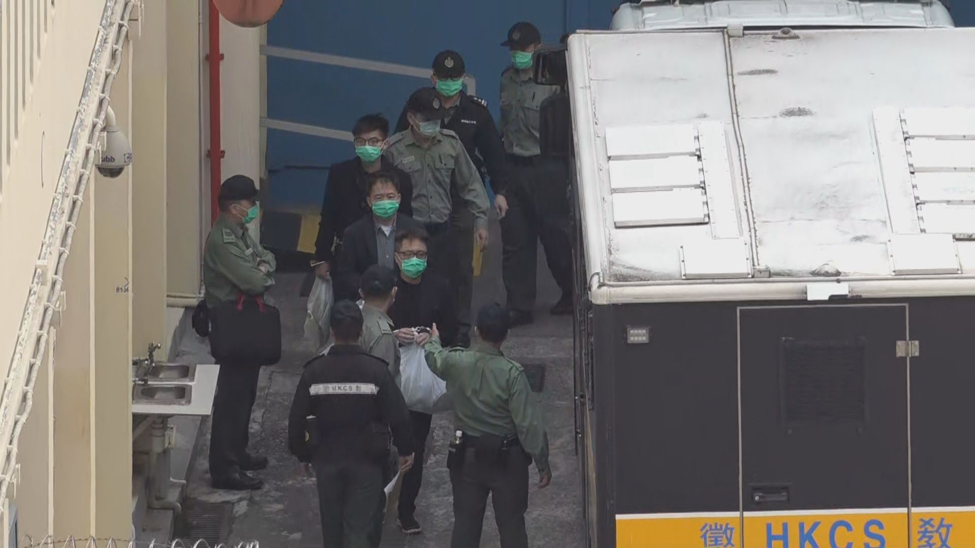 47人因參與民主派初選被控案　官指法庭最遲開放至晚上十時處理保釋