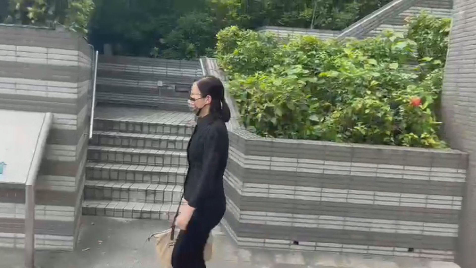 洪為民派對賓客王詩雅涉瞞行蹤 衞生署職員稱查問期間環境無嘈吵