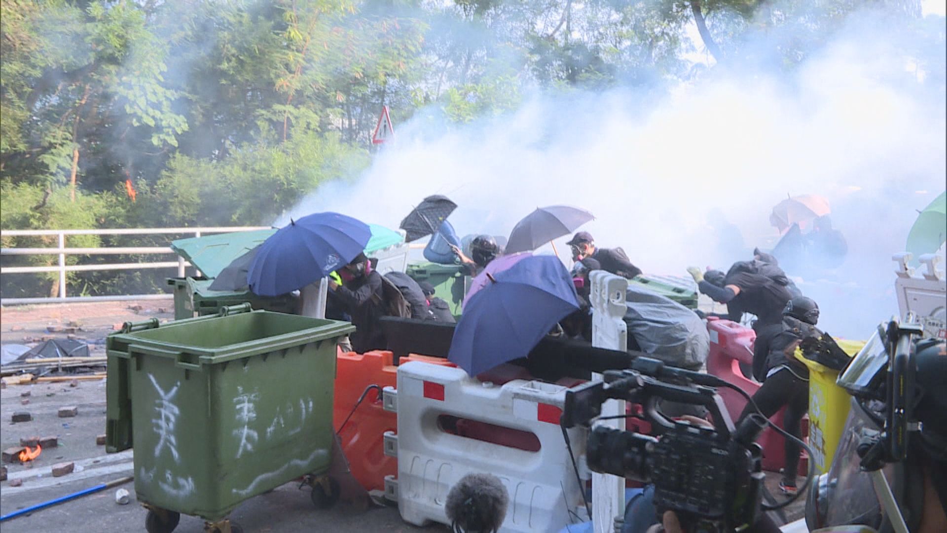 中大衝突兩名大專生暴動罪成　法官：判監是合理選擇