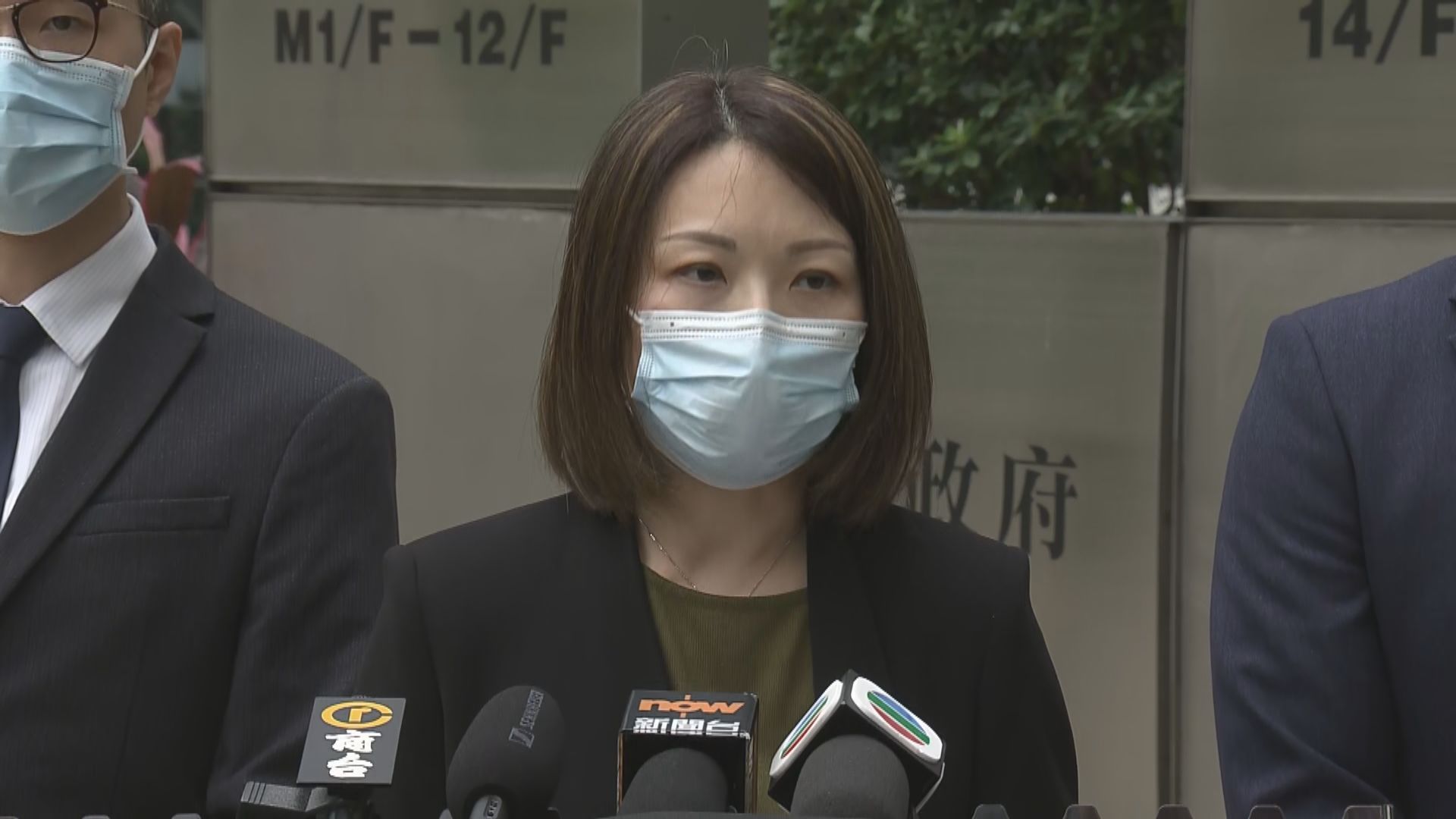 兩人轉售冒牌手袋被控洗黑錢　判囚兩年半及三年九個月