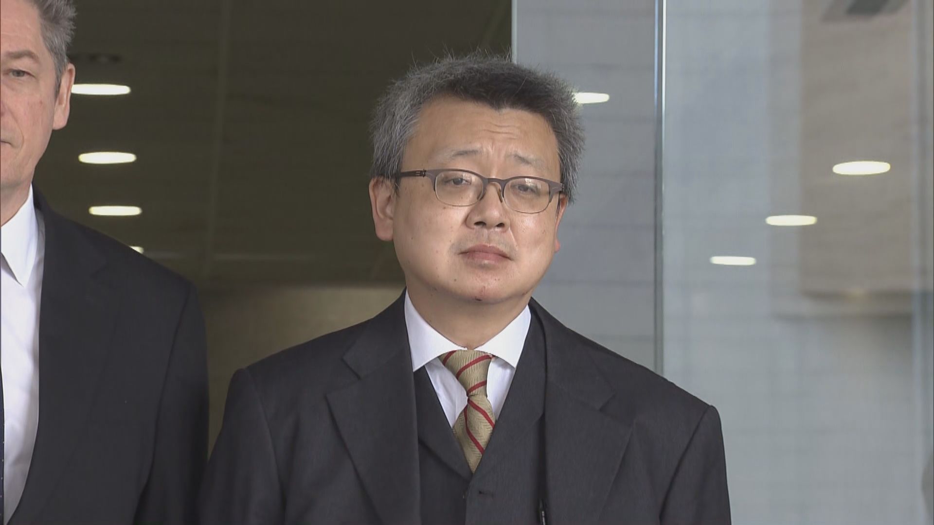 律政司高級檢控官涉非禮女同事　明年再提堂