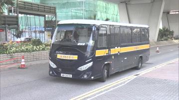 裝修工夾公仔店偷32隻公仔　判監1年