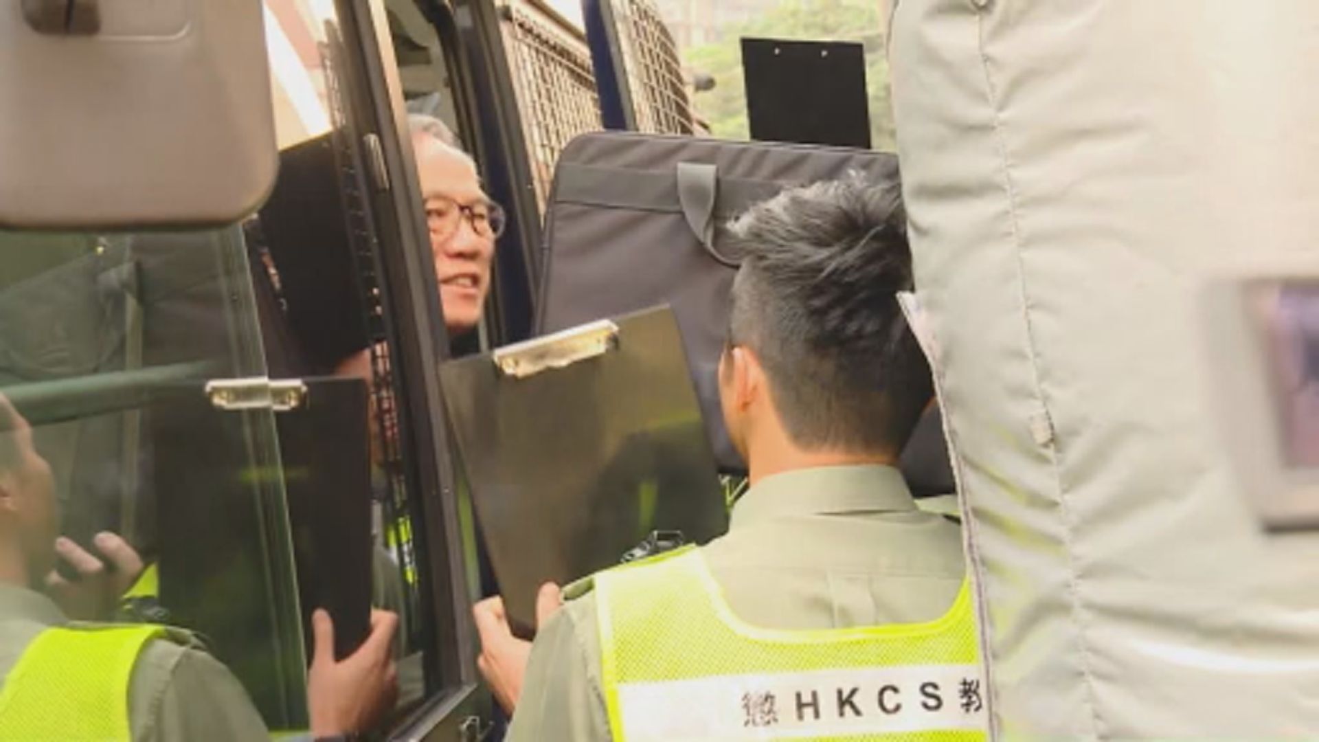 終院批曾蔭權上訴許可申請