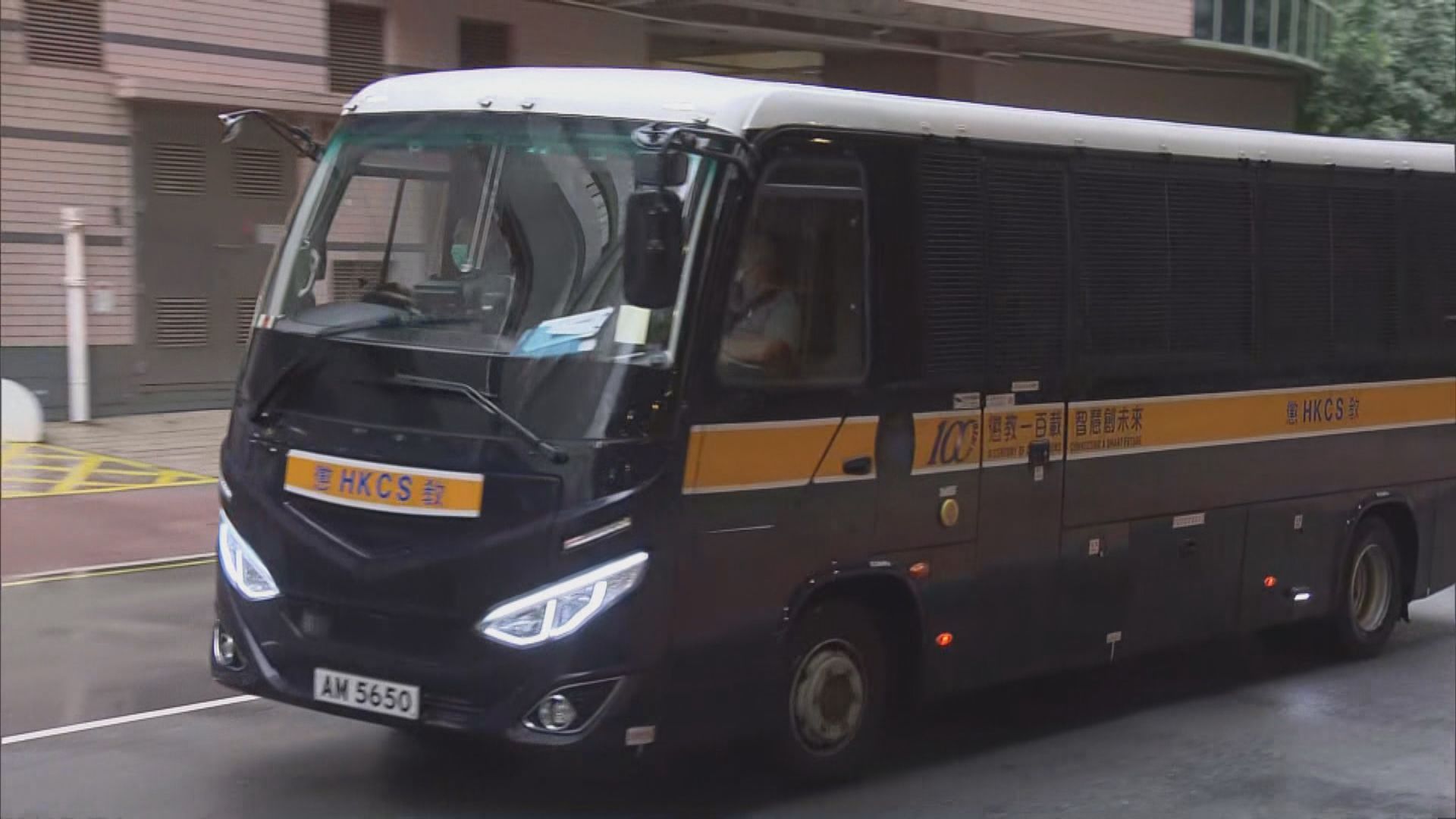 戴耀廷等三人涉非法刊登選舉廣告　下月再提堂