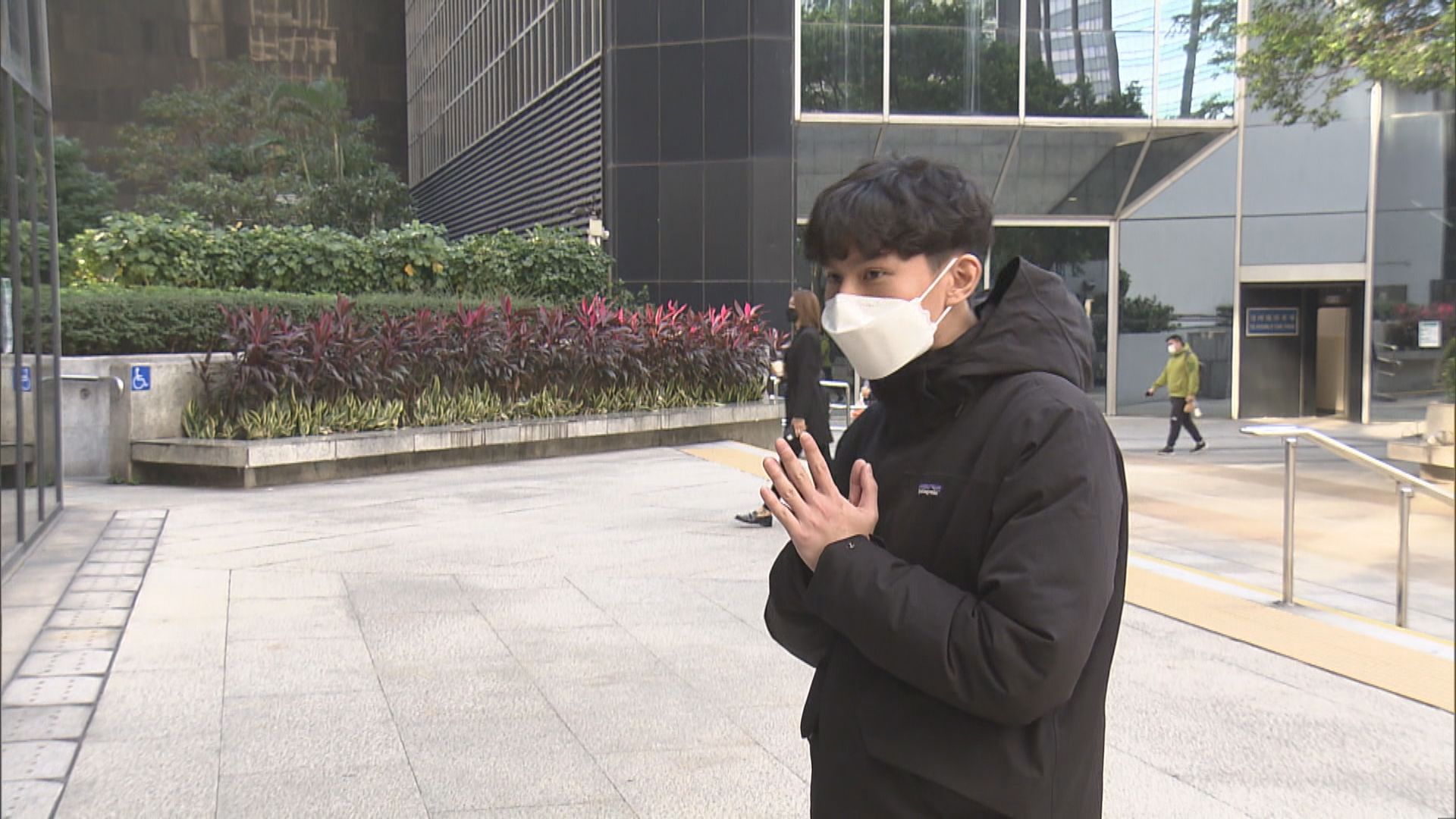 浸大學生會前會長方仲賢前年買雷射筆被控案件開審