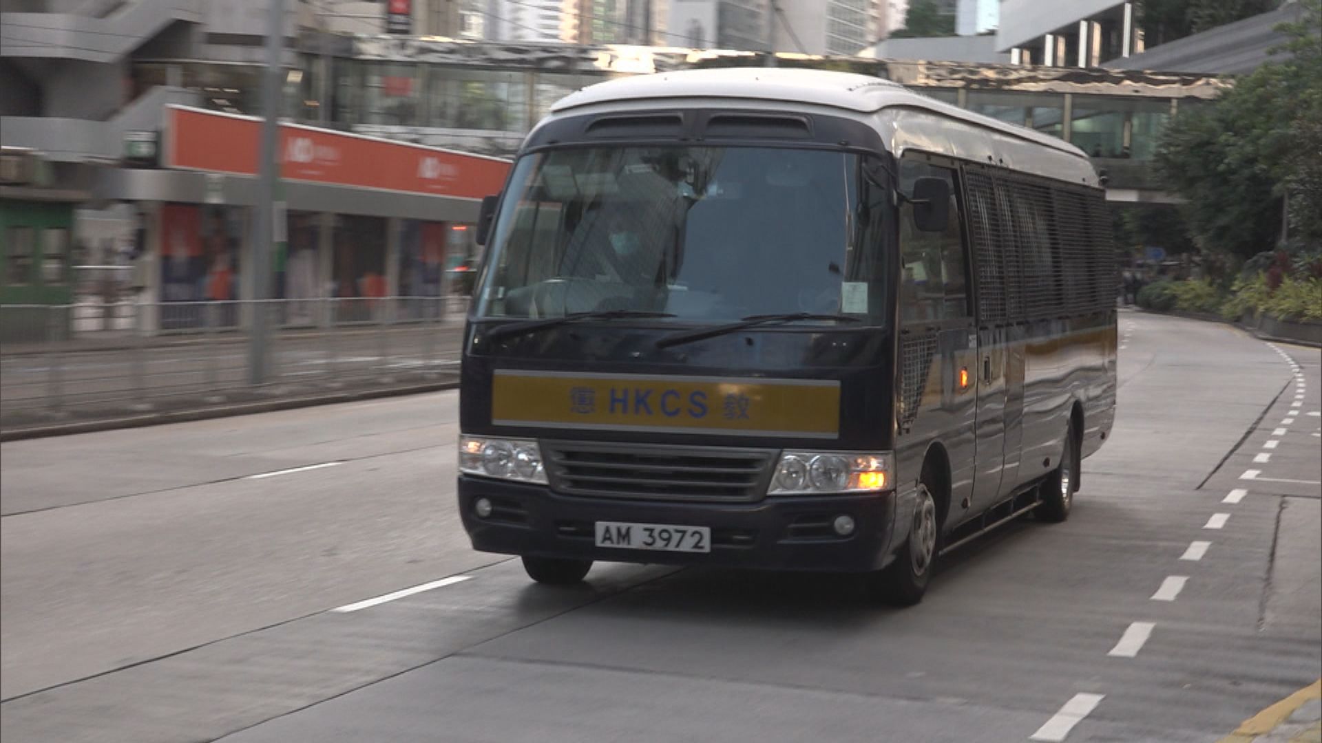 2019年觀塘站鎅刀割傷警員 男子承認意圖傷人罪下周判刑