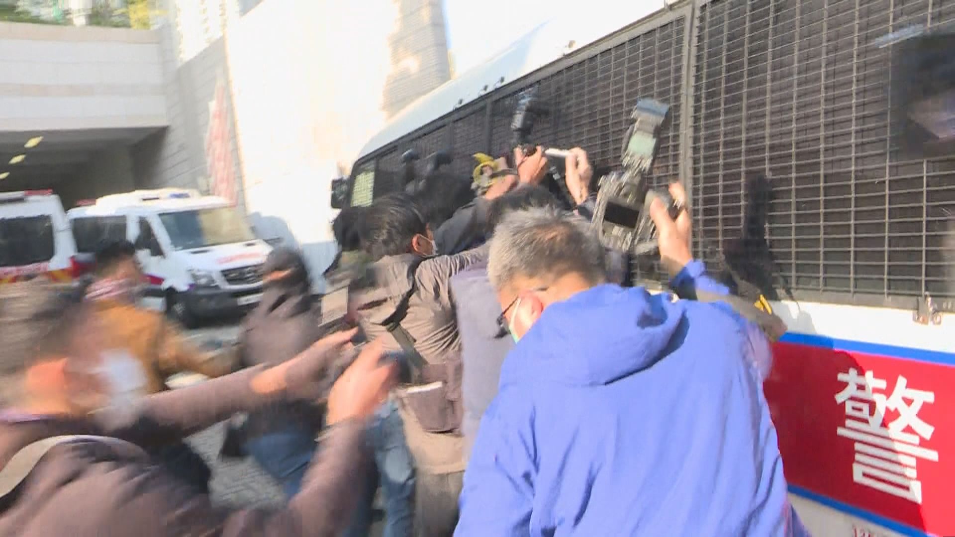 黎智英及壹傳媒高層詐騙罪案提堂