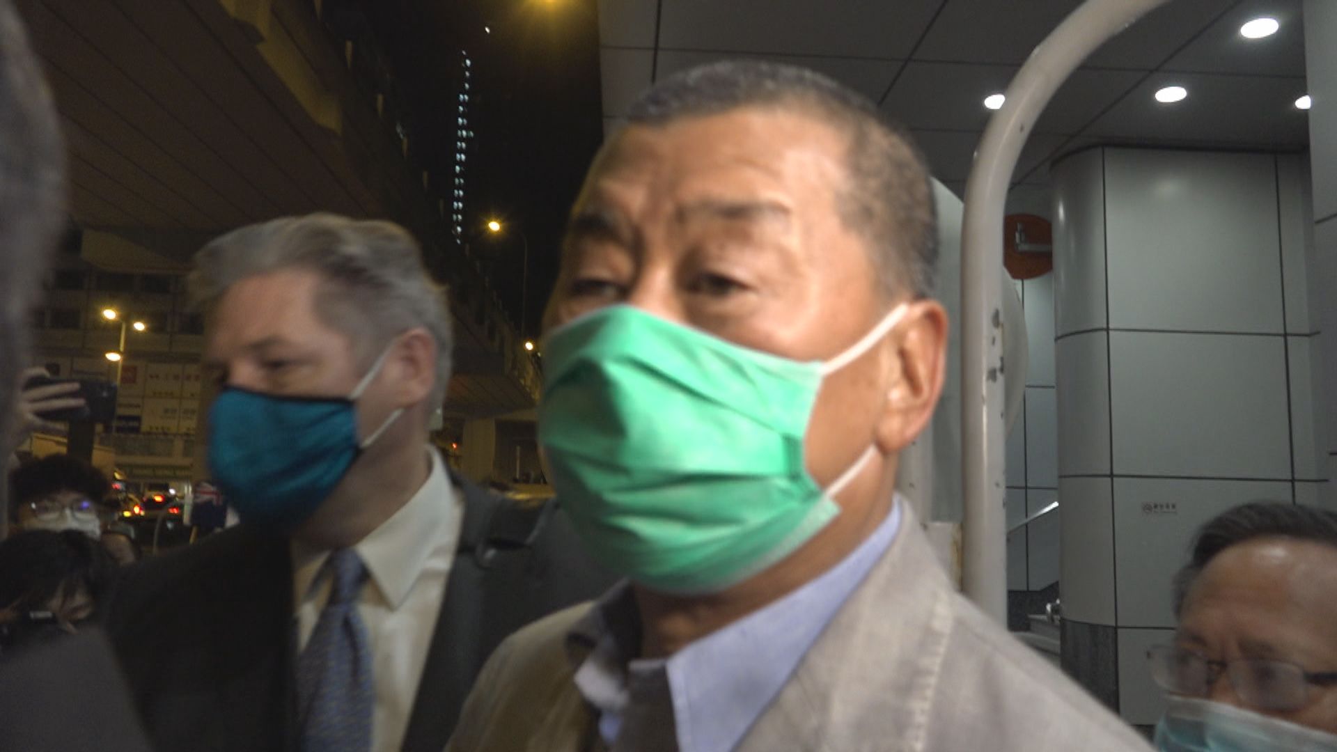 黎智英申請保釋被拒　須即時還柙